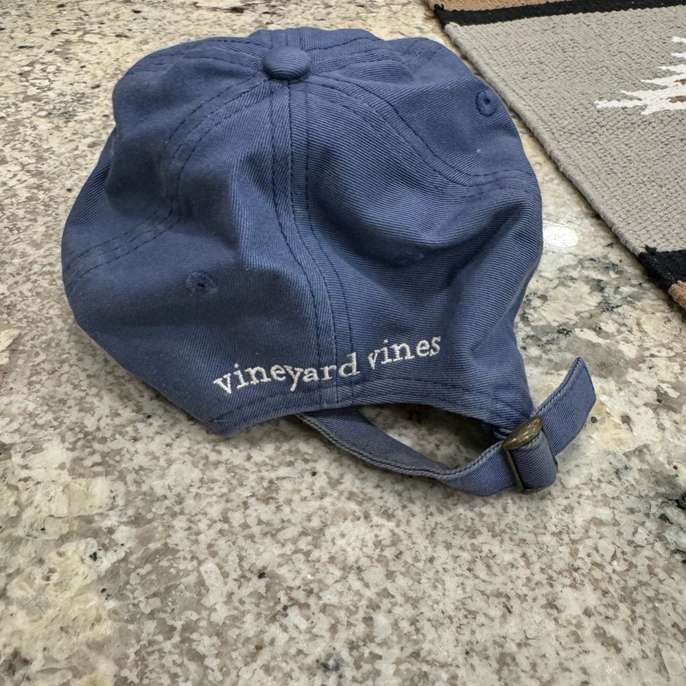 Vineyard Vines hat